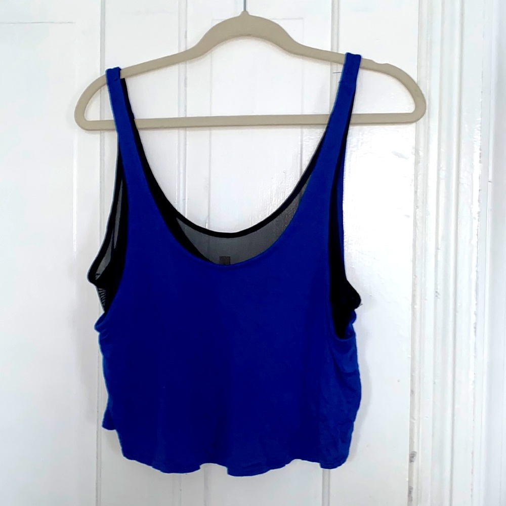 Cropped top